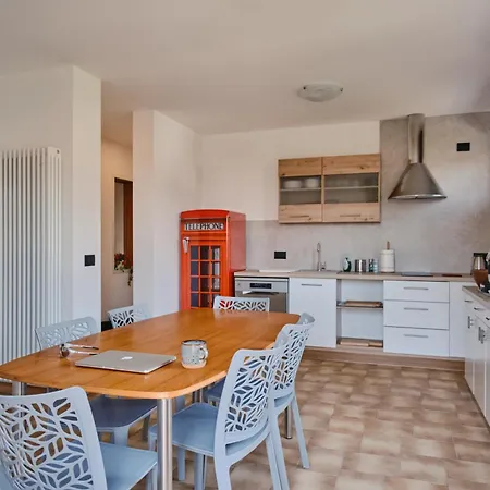 Meridiana Gemona 3* Taboga